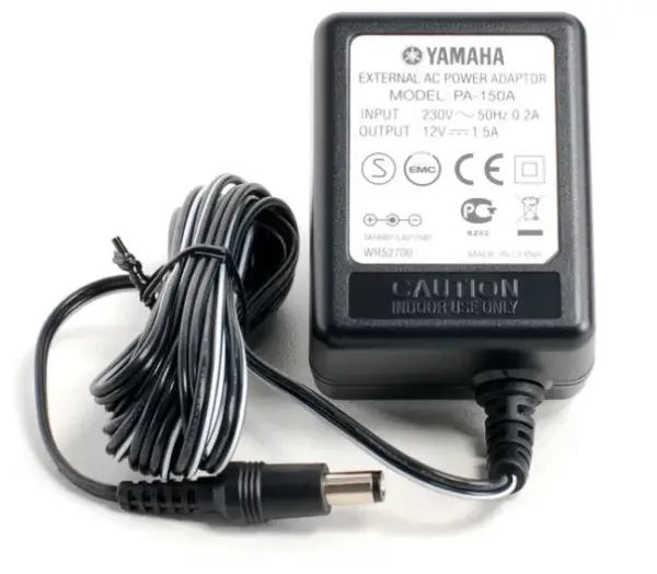 YAMAHA PA150-B ALIMENTATORE DI CORRENTE PER TASTIERE 12V 1,5A PA150B